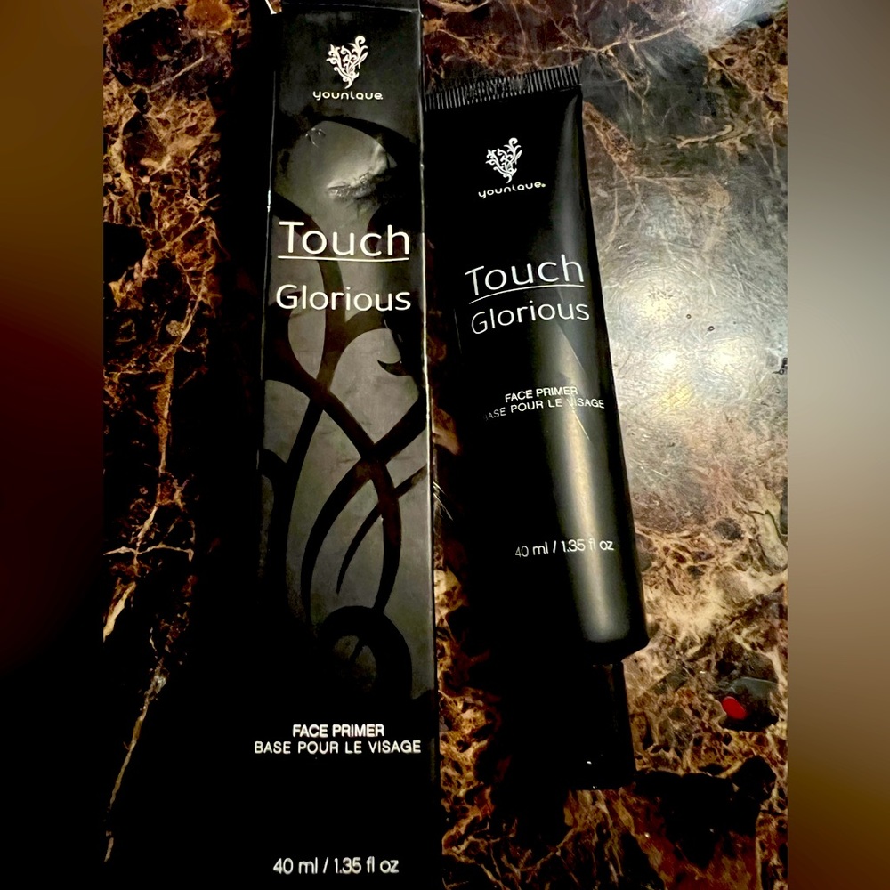 Younique Touch Glorious Face Primer